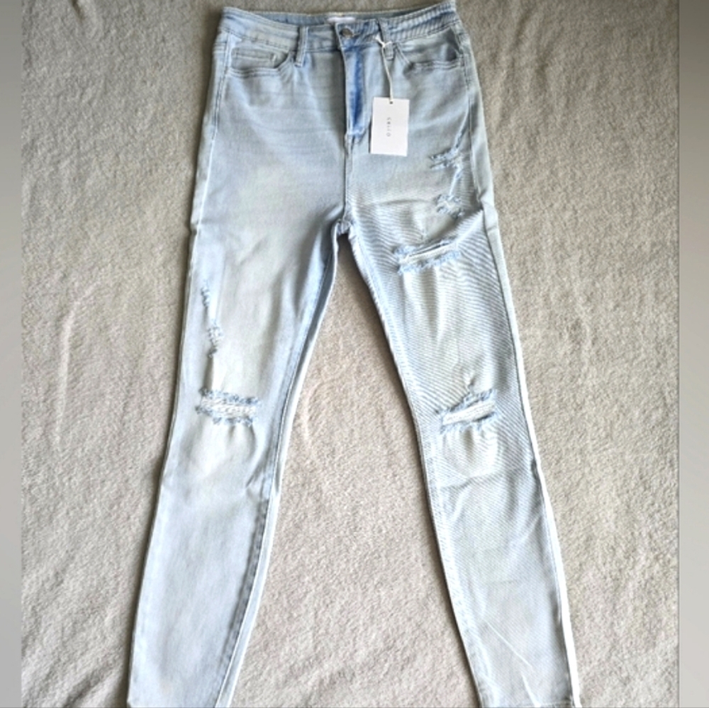 BRAND NEW Cello Brand Size 11 Frayed Skinny Jeans